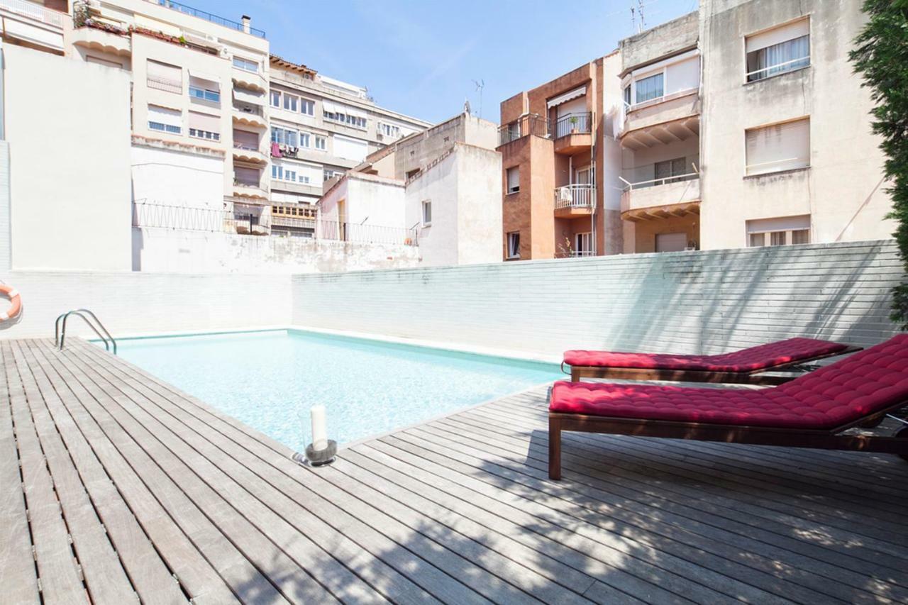 My Space Barcelona Pool Garden Apartments ภายนอก รูปภาพ