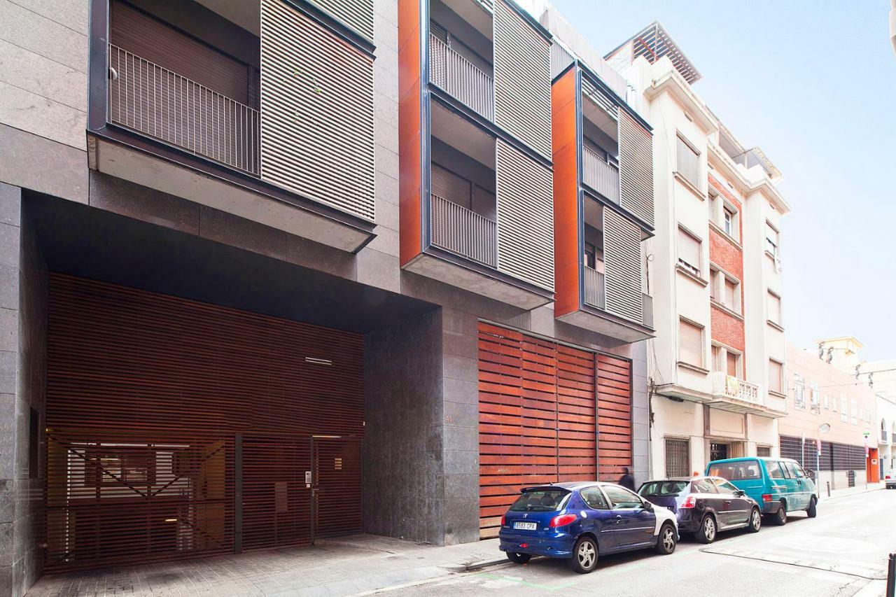 My Space Barcelona Pool Garden Apartments ภายนอก รูปภาพ