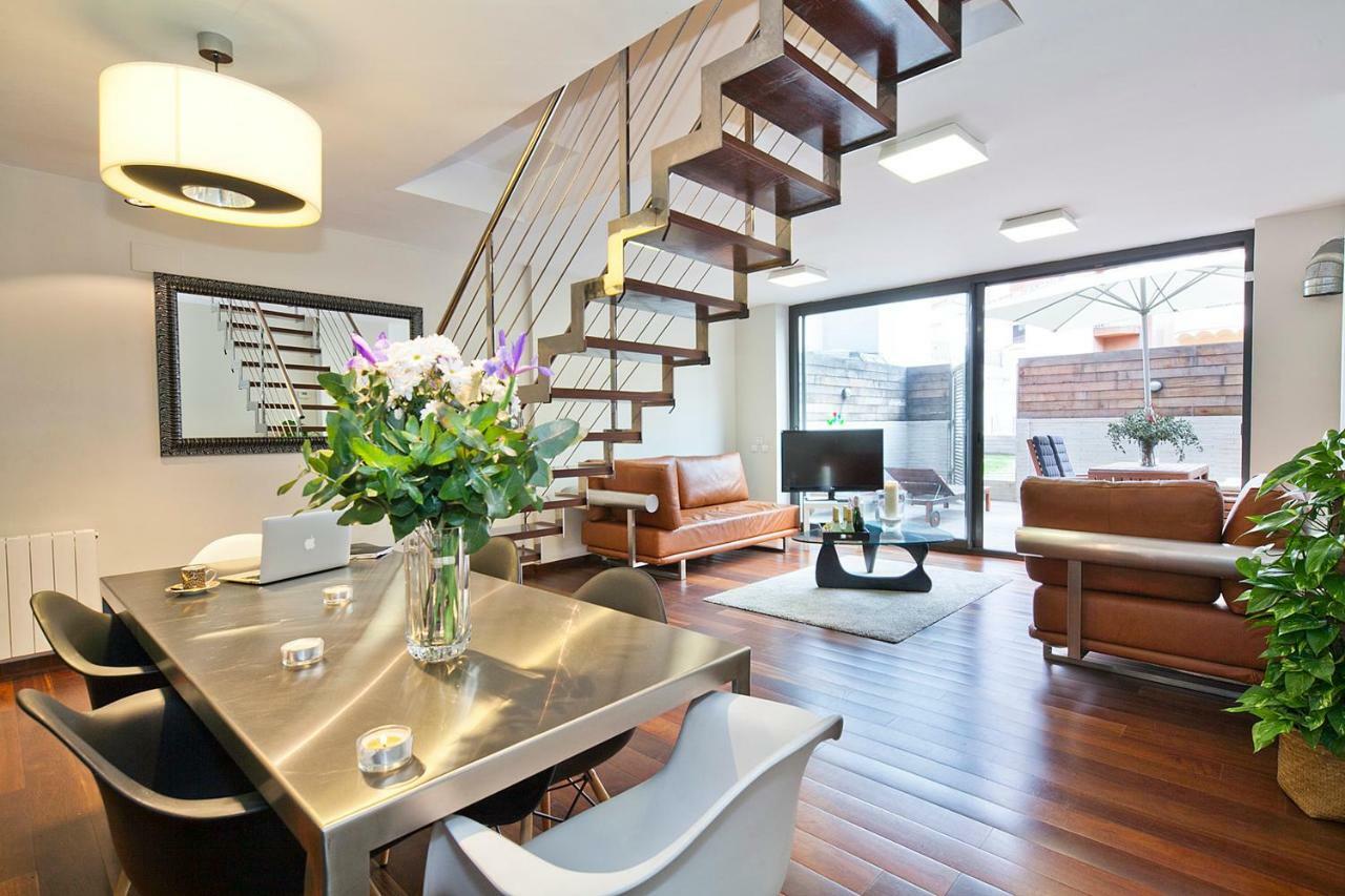 My Space Barcelona Pool Garden Apartments ภายนอก รูปภาพ