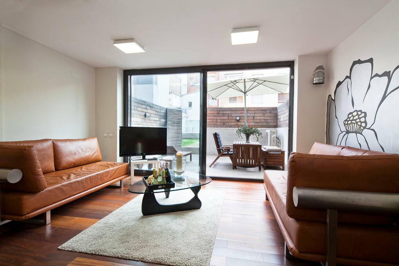 My Space Barcelona Pool Garden Apartments ภายนอก รูปภาพ