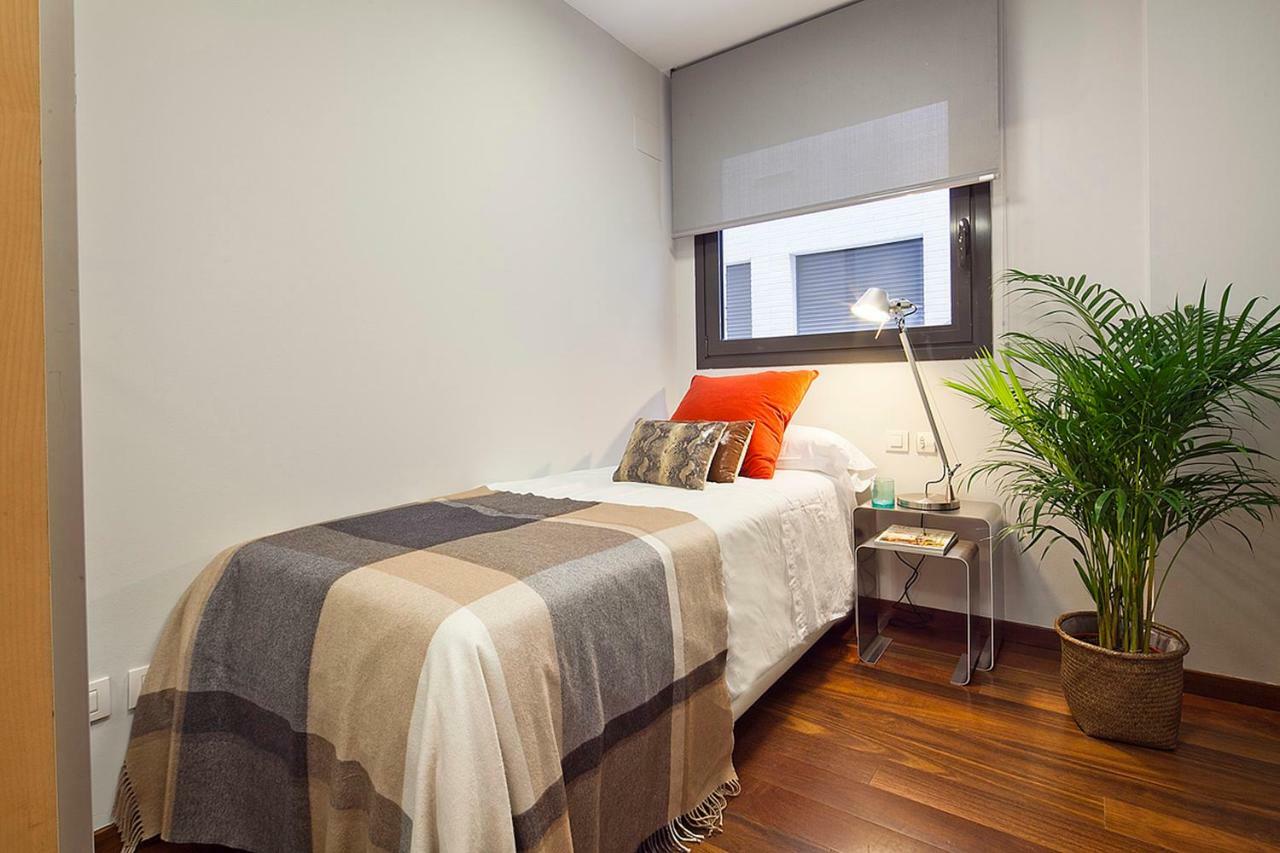 My Space Barcelona Pool Garden Apartments ภายนอก รูปภาพ