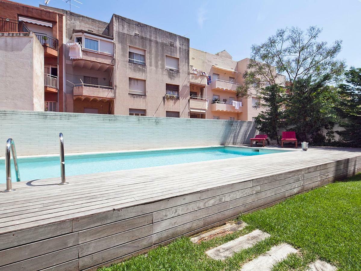 My Space Barcelona Pool Garden Apartments ภายนอก รูปภาพ